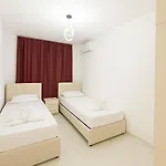 Apartment Plazza Bliss Tirana